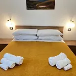 Tufo - 10min Dalla Rocchetta Mattei *