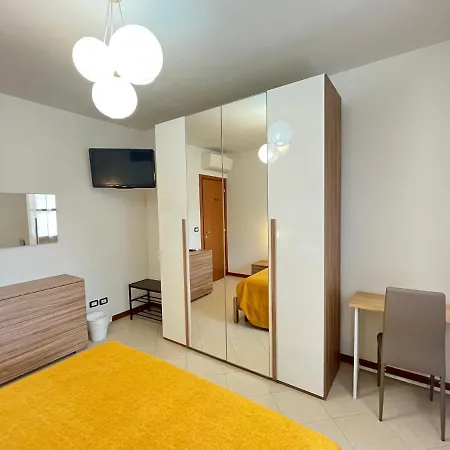 Konukevi Tufo - 10min Dalla Rocchetta Mattei Vergato