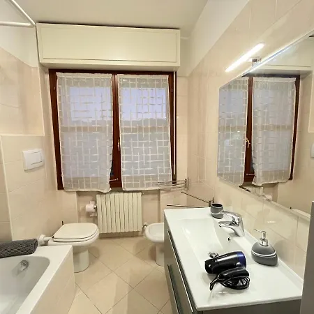 Tufo - 10min Dalla Rocchetta Mattei Pensionat *