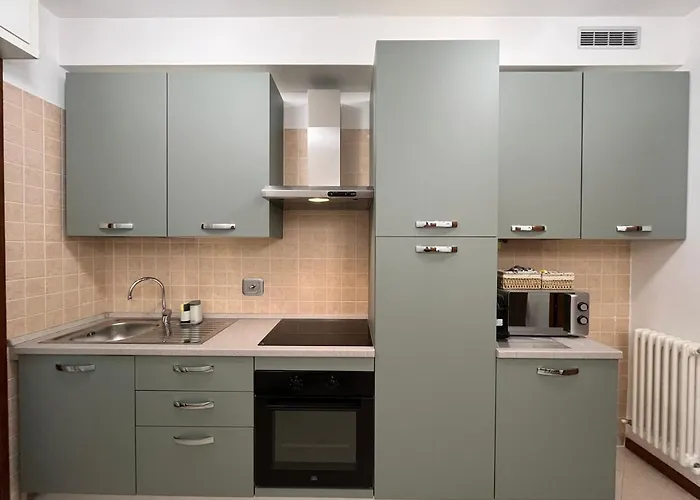 Tufo - 10min Dalla Rocchetta Mattei Vergato